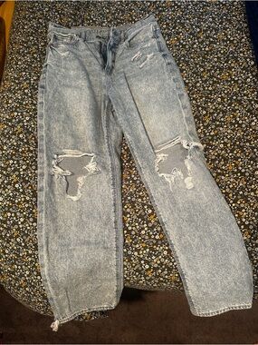 American Eagle Outfitters Light Blue Denim Jeans with Copper Rivets
